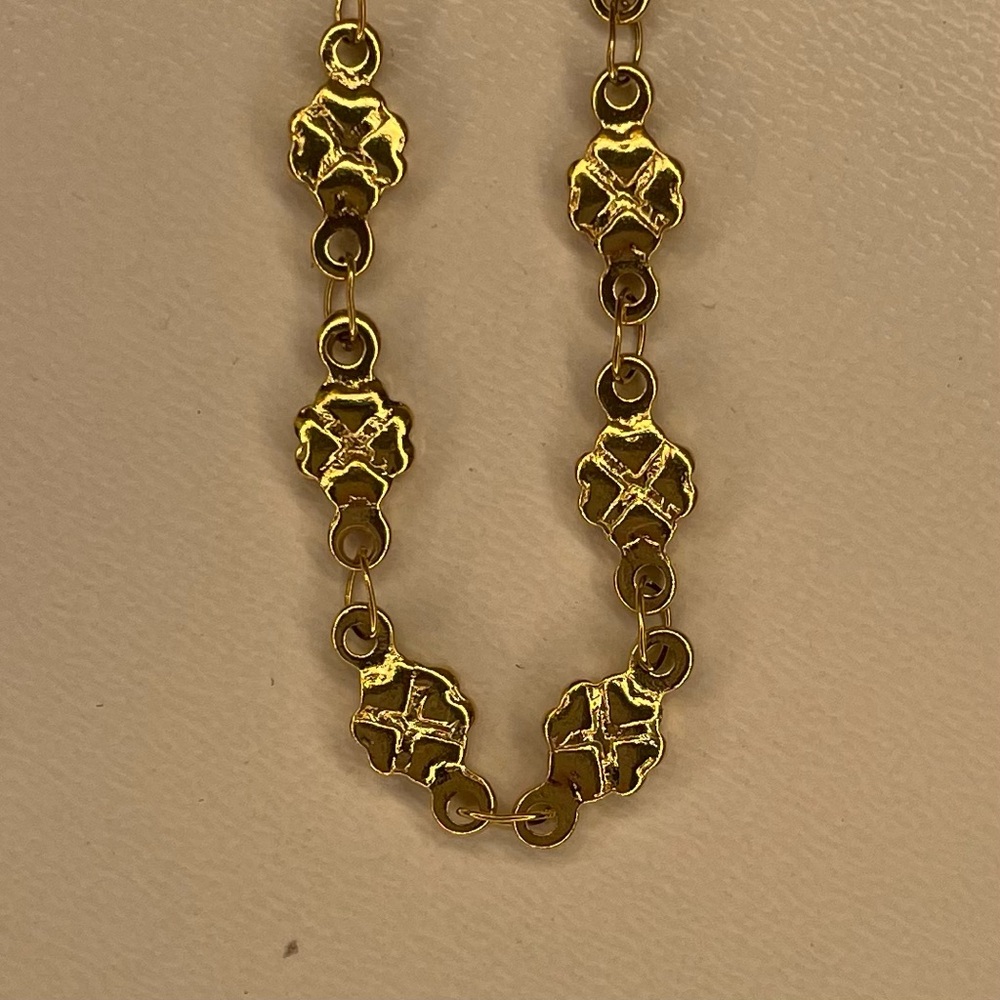 Slide Jewelry Clover Bracelet, Gold, NWOT